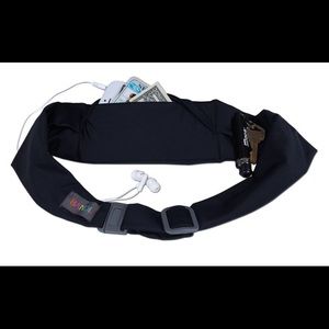 Black Bandi classic pocket belt. NWT.